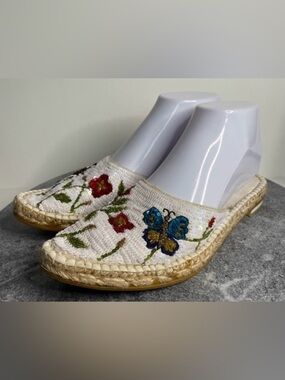 💛 Ras White Colorful Sequin Butterfly And Lady Bug Pointed Toe Flats